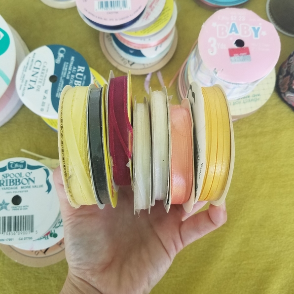 Vintage Ribbon Lot Mix Assorted Seasonal Mostly New & Vtg Lot Of 48 - Picture 10 of 15